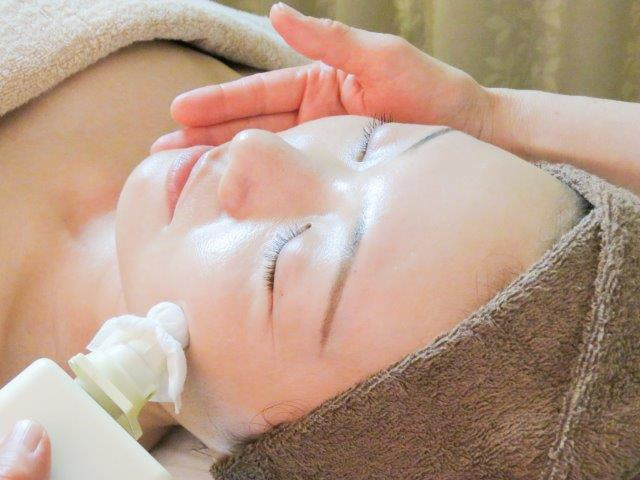 顔を小さくする